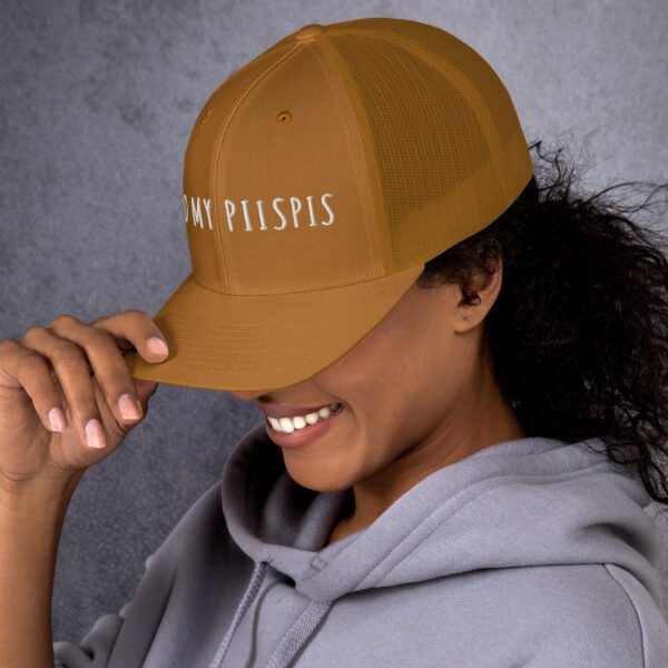 Trucker-lippis – Hold my piispis - Image 9