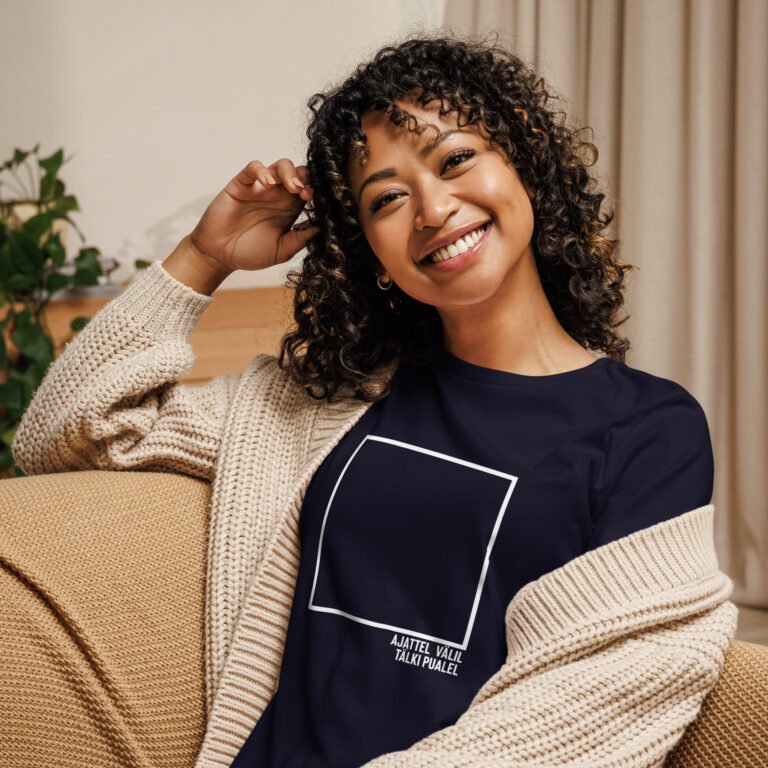 womens-relaxed-t-shirt-navy-front-6a53bb0ee2d52
